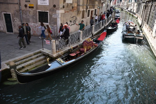 Veneza Itália 2019 Viagem Gôndola Romântica Privada Grande Canal Canal — Fotografia de Stock