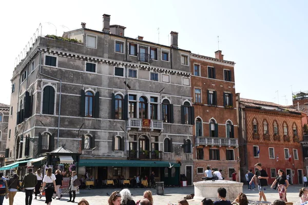 Βενετία Ιταλία 2019 Άνετοι Χαλαρωτικοί Ρομαντικοί Δρόμοι Της Βενετίας Καταπληκτική — Φωτογραφία Αρχείου