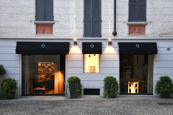 Milan Italy 2019 Storefront Entrance Bottega Ghianda Brera Art District — 스톡 사진