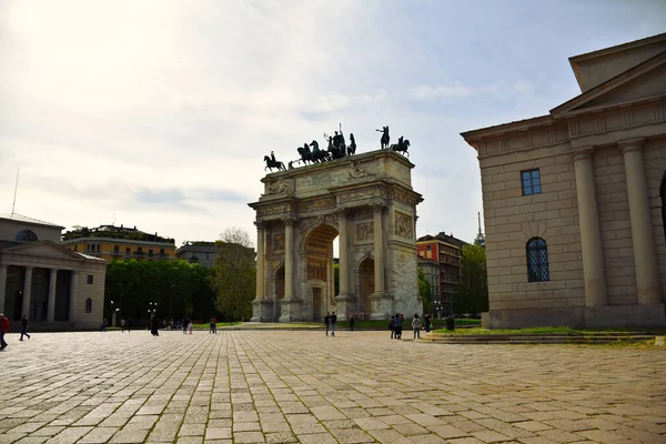 2019年7月20日 意大利米兰 Sempione门 Sempione门 米兰城门 位于Sempione广场 以一个名为Arco Della Pace Arch — 图库照片