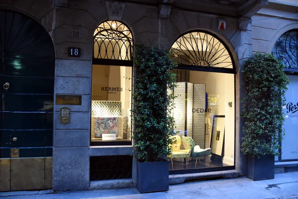 Milan Italy 2019 Storefront Entry Romanous Brera Art District Herms — стокове фото