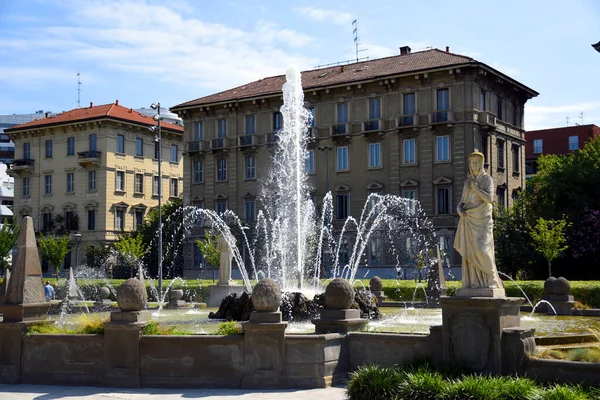 Fountain of The Four Seasons at Julius Caesar Square — Stockfoto