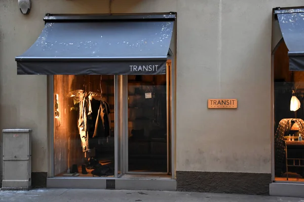 Milan Talya 2019 Market Talyan Moda Şirketi Transit Par Tam — Stok fotoğraf