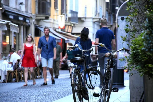 Milán Italia 2019 Hermosas Encantadoras Románticas Calles Brera Con Restaurantes — Foto de Stock