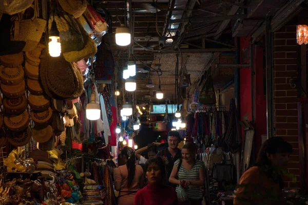 Siem Reap Camboya 2020 Bares Restaurantes Luces Decoraciones Neón Largo — Foto de Stock