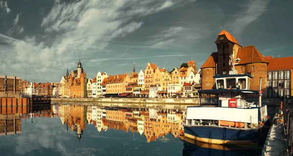 Paisaje urbano de Gdansk, imagen tonificada — Foto de Stock