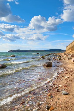 Kuzey Almanya 'da güzel bir ada olan Rugen, deniz kenarında