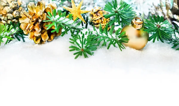 Fronteira de Natal em verde e ouro — Fotografia de Stock