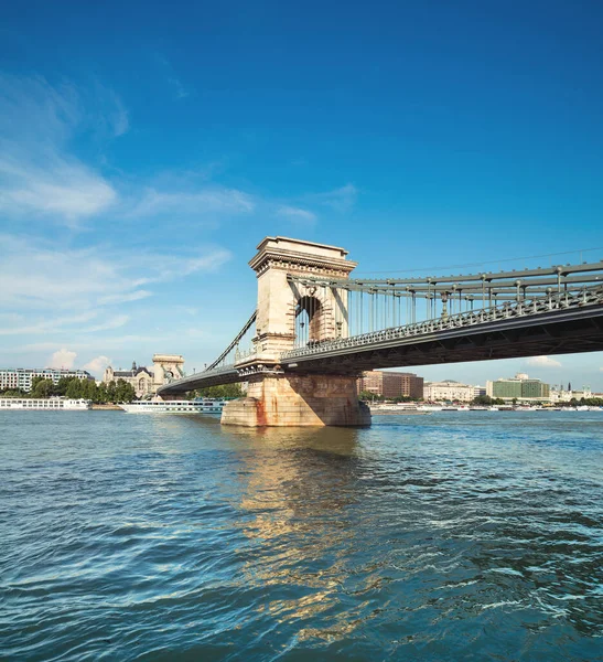 Słynny Most Łańcuchowy w Budapeszcie, Węgry — Zdjęcie stockowe