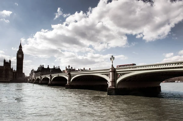 Westminsted bridge in London — Stock Photo, Image