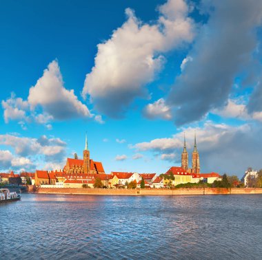 Wroclaw, Polonya, Avrupa 'daki St. John Katedrali' nin panoramik görüntüsü