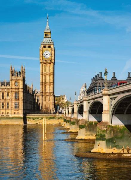 Westminster Bridge London Utsikt Mot London Parlamend Och Big Ben — Stockfoto