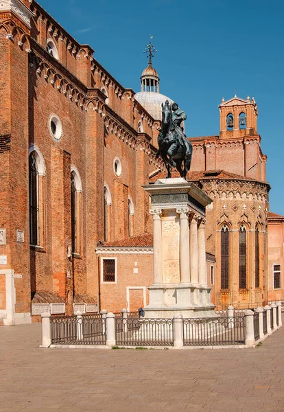 Venedik, İtalya 'da Bartolomeo Colleoni' nin bronz heykeli — Stok fotoğraf