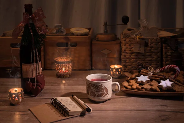 Christmas kitchen with mulled wine and cookies — Stock Photo, Image
