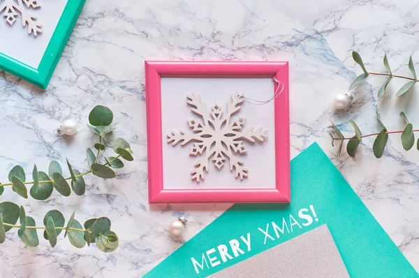 Geometrico Natale Piatto Lay Vista Dall Alto Con Cornici Rosa — Foto Stock