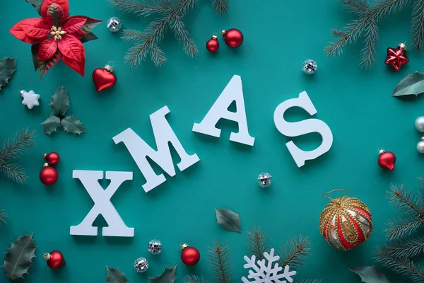 Creatieve Kerst Plat Lag Met Witte Letters Kerstmis Levendige Munt — Stockfoto