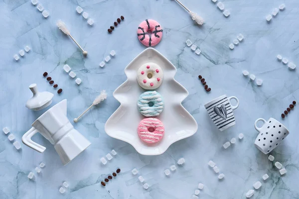 Tatlı Kahve Fincanı Marşmelov Çörek Şeker Kristalleriyle Dolu Bir Noel — Stok fotoğraf