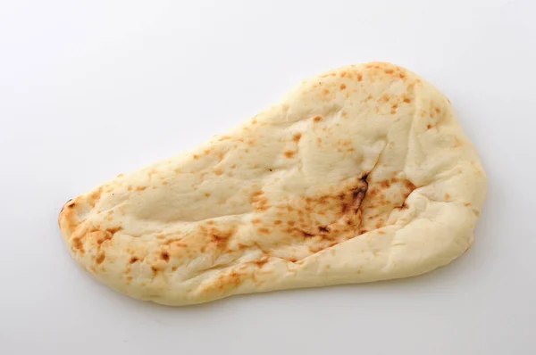 Naan Indický Chléb Uzavírač Izolovaný Bílém Pozadí — Stock fotografie