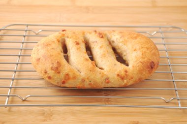 kesme tahtası üzerinde fransız ekmeği yakın çekim