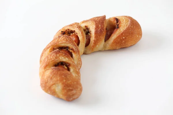 Beyaz arka plan üzerinde fransız ekmek sosis epi — Stok fotoğraf