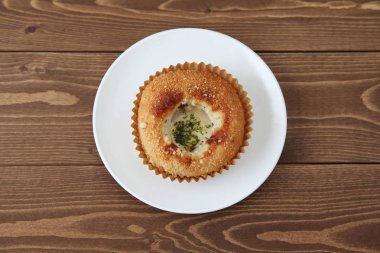 stew gratin pie bread on plate on wooden table