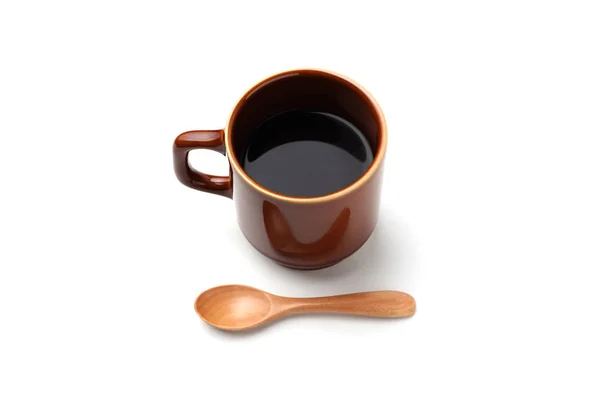 Tasse de café chaud noir isolé sur fond blanc — Photo