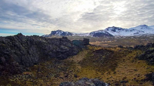 Islandia Campo Paisaje Volcánico Cráter Del Volcán —  Fotos de Stock