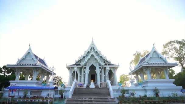 Krabi Tailândia Junho 2016 Templo Krabi Perto Mercado Noturno Destino — Vídeo de Stock