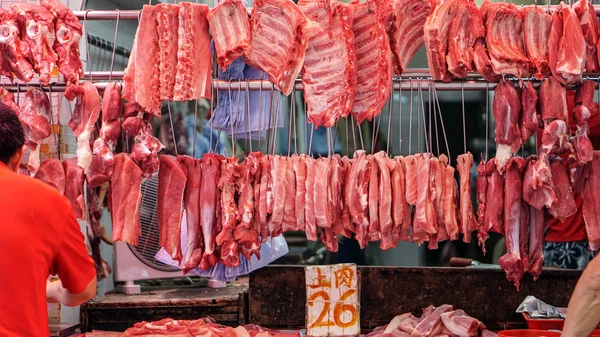 Rood Vlees Hakken Rijen Verkopen Aziatische Natte Lokale Markt — Stockfoto