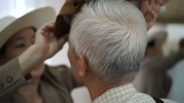 Asian Senior Couple Help Each Other Dress Retro Style Front — Stock Video