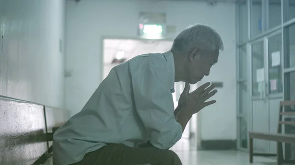 Asian Senior Elderly Man Worry Health Medication Hospital — Stock Photo, Image