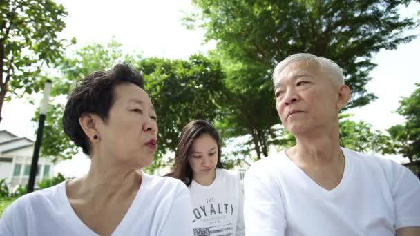 Asian Senior Parent Couple Scolding Daughter Law Warning Love — Stock Video