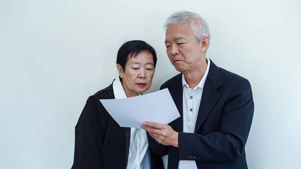 Asiatisches Älteres Paar Zusammen Leben Und Geschäftspartner — Stockfoto