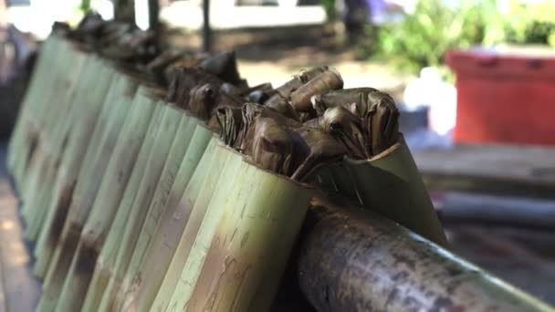 Comida Relleno Parrilla Bambú Asiático Plástico Alternativa Plato — Vídeos de Stock