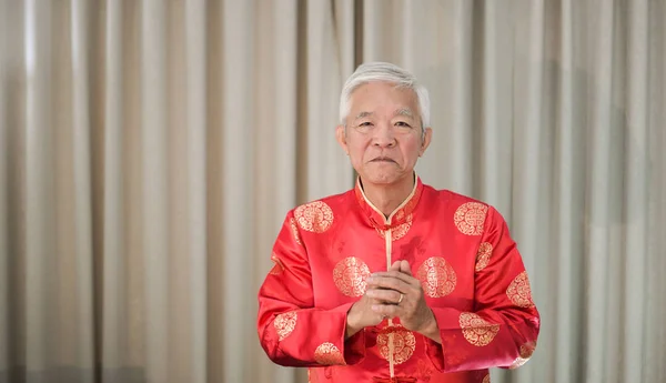 Chinese senior Chinese new year celebration — Stock Photo, Image