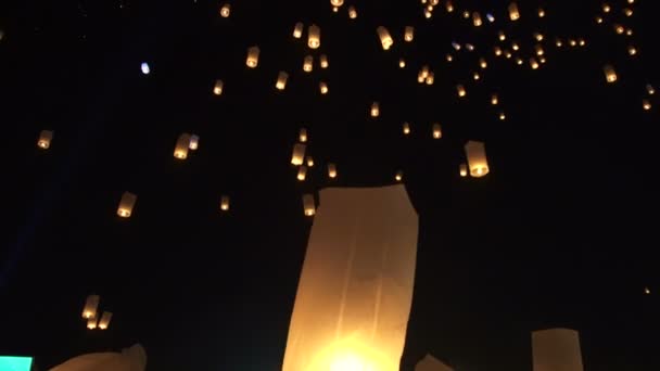 Thailand Festival Night Sky Met Duizend Van Lantaarns Peng — Stockvideo