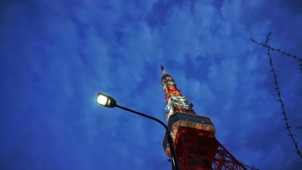 Tokyo Prefektur Japan September 2019 Tokyo Tower Kvällen Med Gatubelysning — Stockvideo