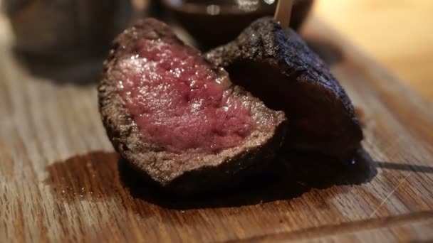 Manger Steak Viande Macareux — Video