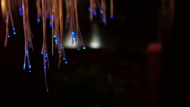 Luzes Fibra Óptica Azul Penduradas Para Decoração Iluminação Arquitetura — Vídeo de Stock