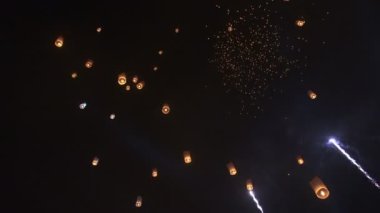 Tayland dolunay gecesi fener yayın Festivali