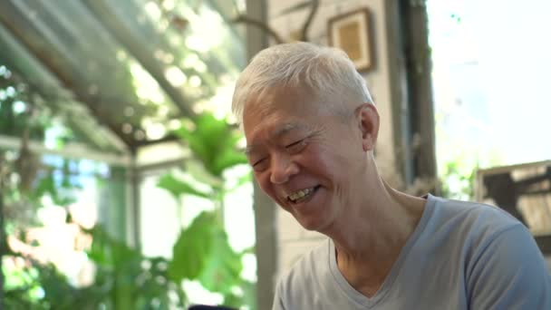 Happy Asian Senior Man Hang Out Laughing Cafe While Using — Stock Video