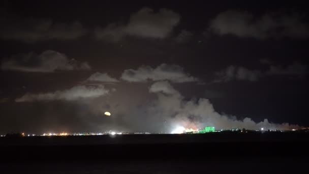 Burning Trash Night Maldives Landfill Problem — Stock Video