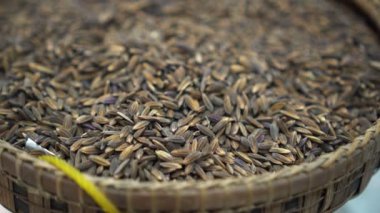 Antioksidanlı Asya çiğ pirinç böğürtleni.