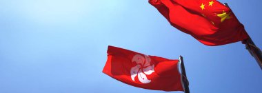 Hong Kong ve Çin 'de mavi gökyüzünde kırmızı bayraklar var. İç polis