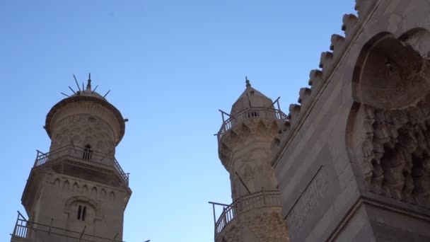 エジプトのスルタン アシュラフ バルスベイのモスクカーン市場のランドマーク建築 — ストック動画