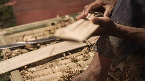 Elder Man Hand Use Knife Cutting Shape Bamboo Craftman Work — Stock Photo, Image