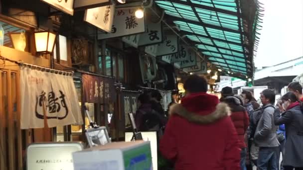Tokyo Japan Jan 2016 Kön Människor Trängs Runt Berömda Shushi — Stockvideo