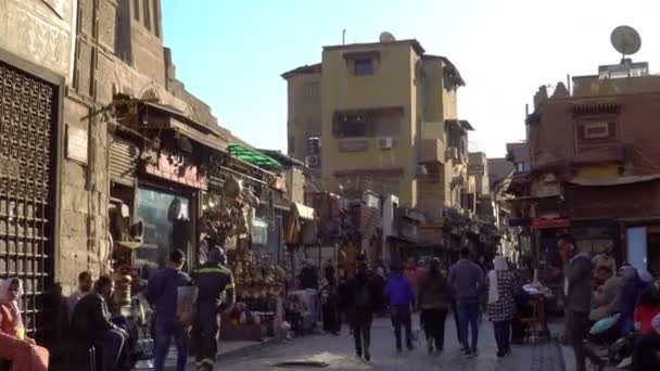 Cairo Egypte Dec 2019 Toeristische Lokale Wandeling Khan Markt Oriëntatiepunt — Stockvideo