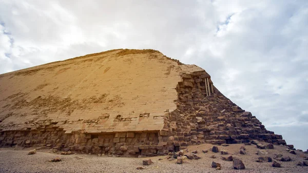 Изогнутая Пирамида Египта Саккара Истории Шаг Узнать Египетский Строить Пирамиду — стоковое фото