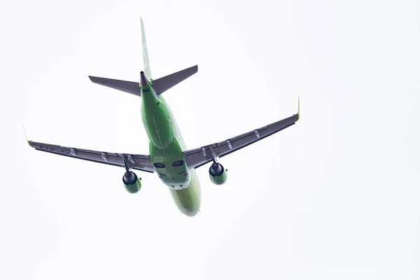 Novosibirsk Russia April 2018 Embraer 170 100Su Bya Airlines Takeoff — Stock Photo, Image